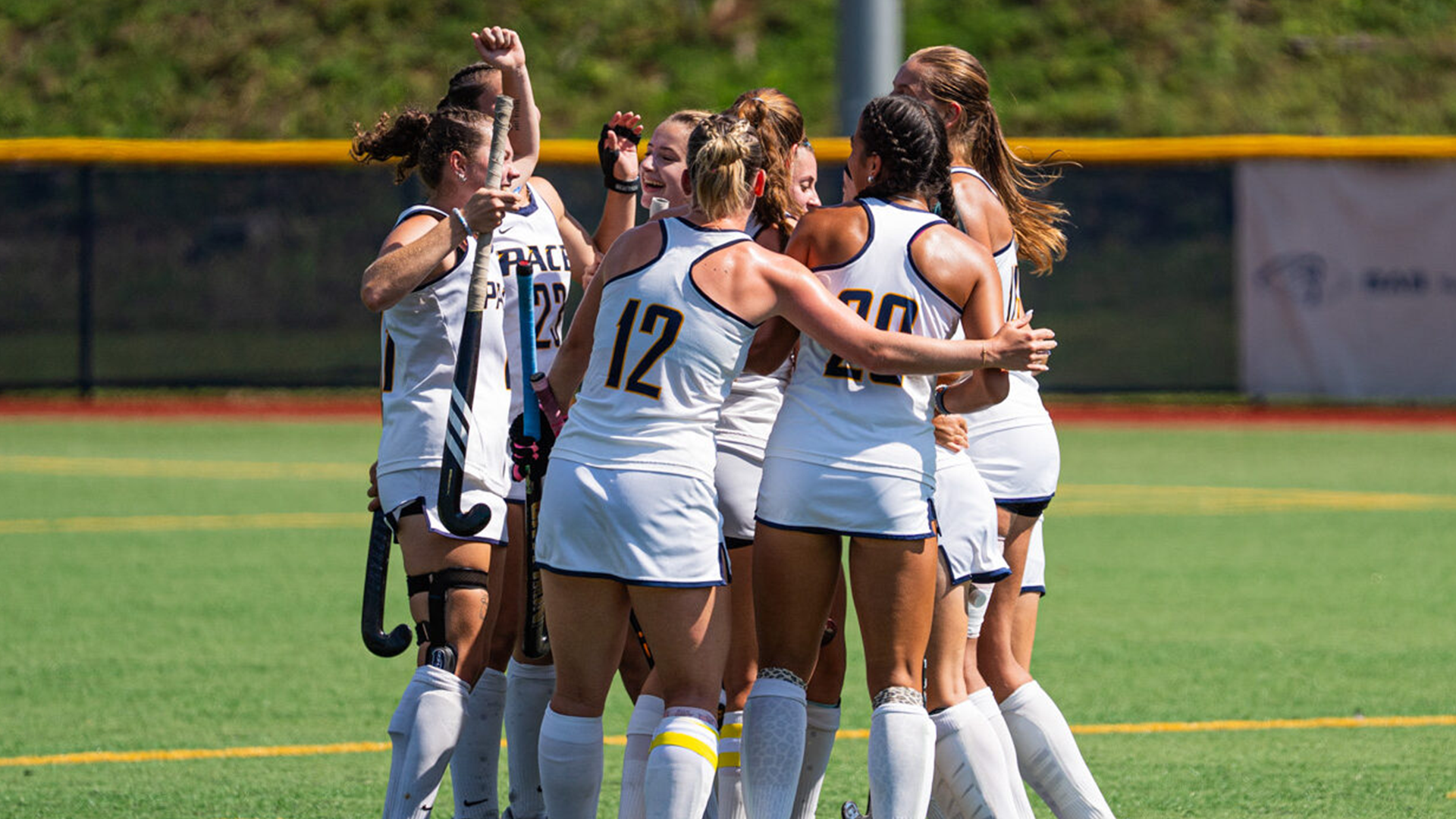 2025 Pace Field Hockey Team Celebration