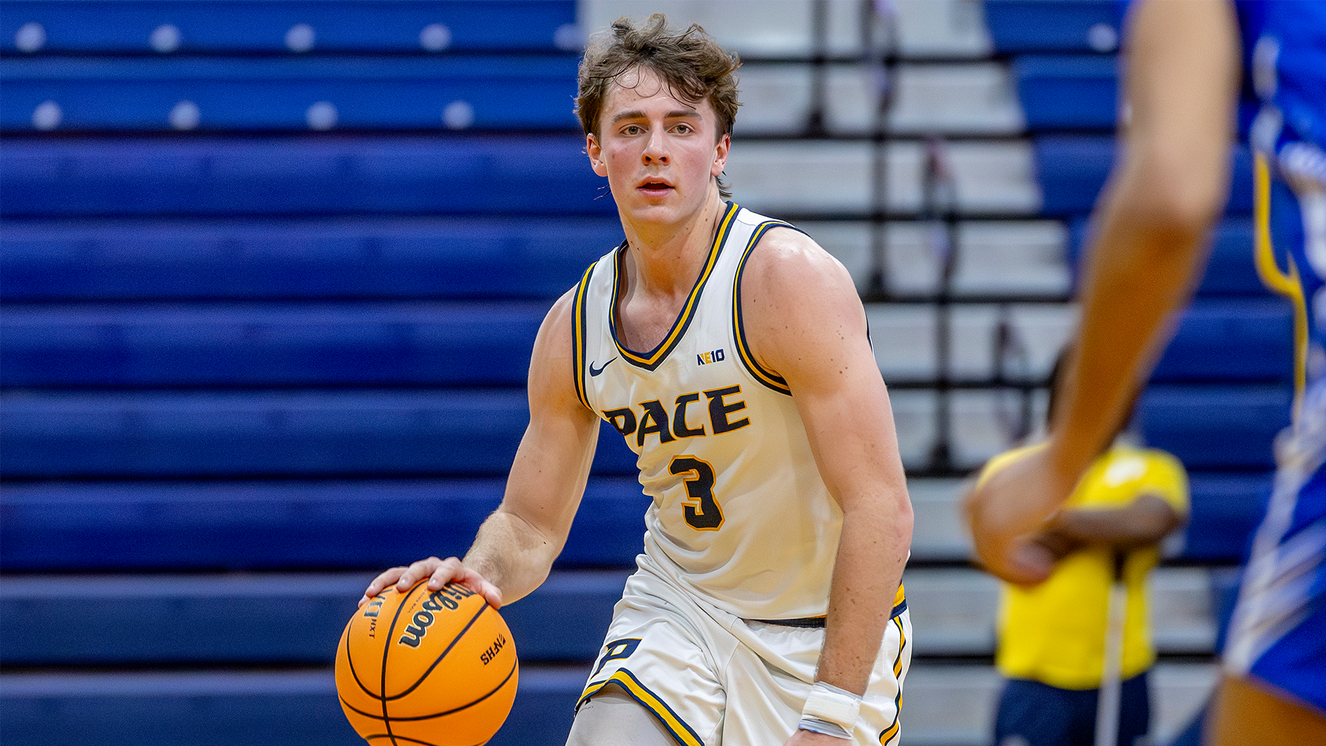 Paxton Davidson 2025-2 MBB Action Shot