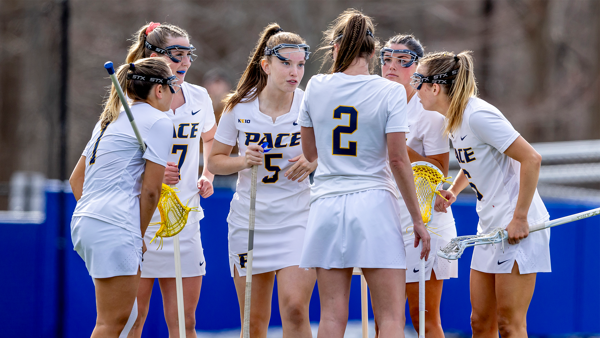 2026 WLAX Team Huddle Action Shot