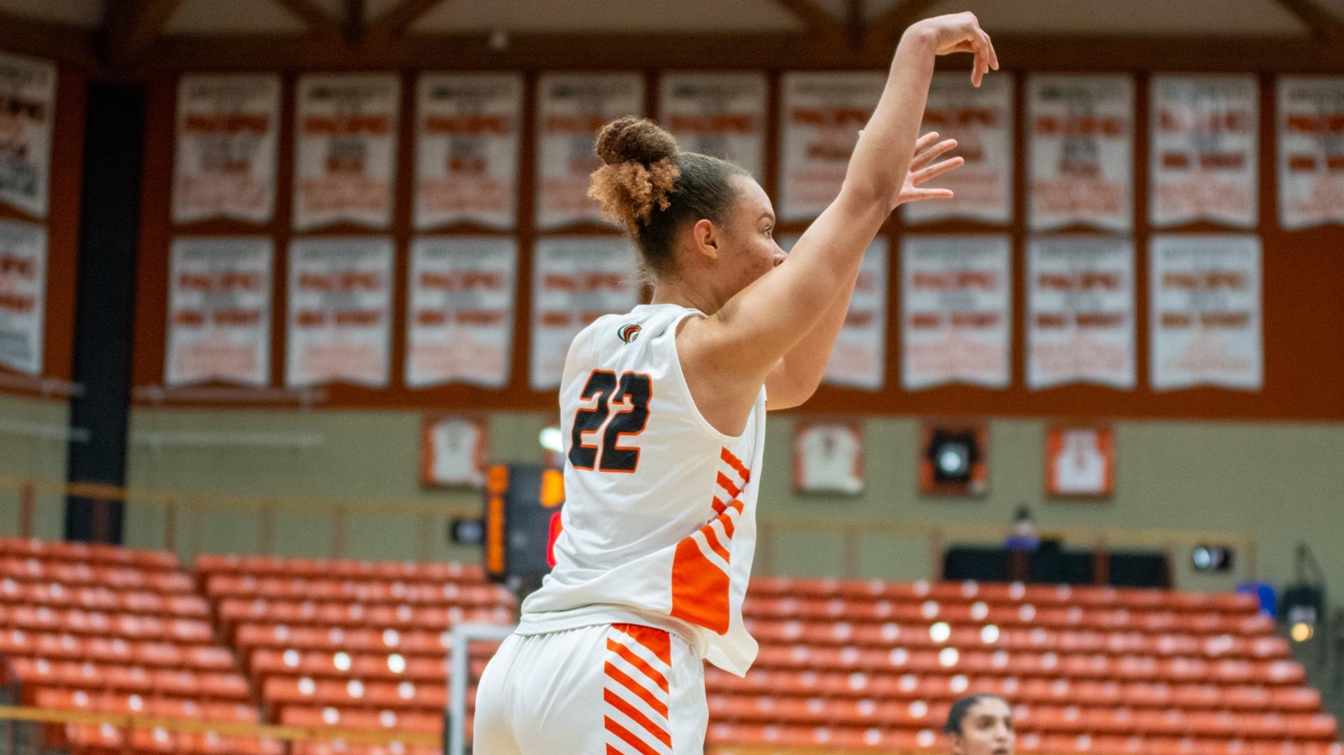 Valerie Higgins 202021 Women's Basketball University of the Pacific