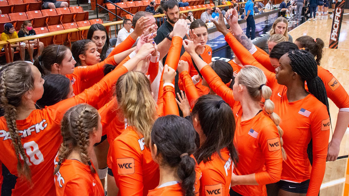 Pacific Volleyball Wraps Up Opening Weekend of WCC Action at No. 25 San