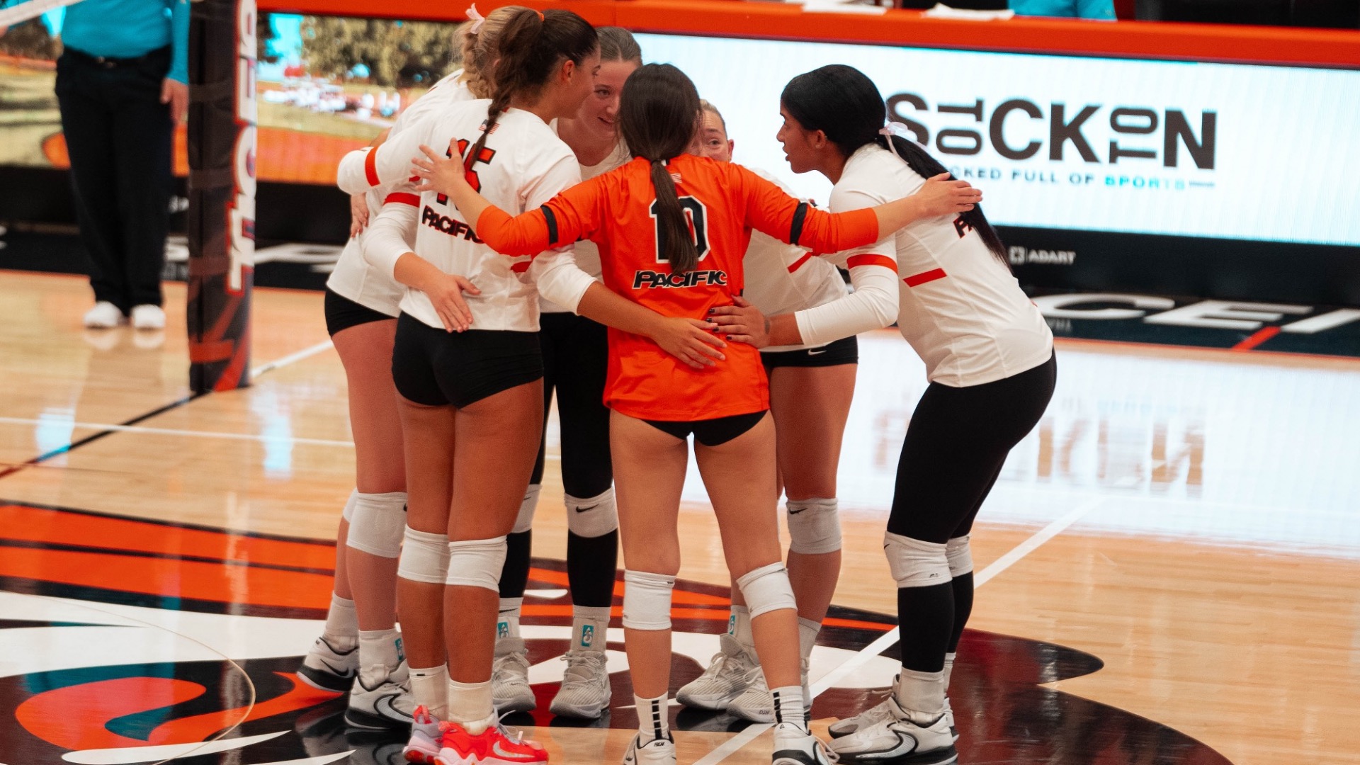 Pacific Downs LMU in Five for a Huge Conference Win at Home