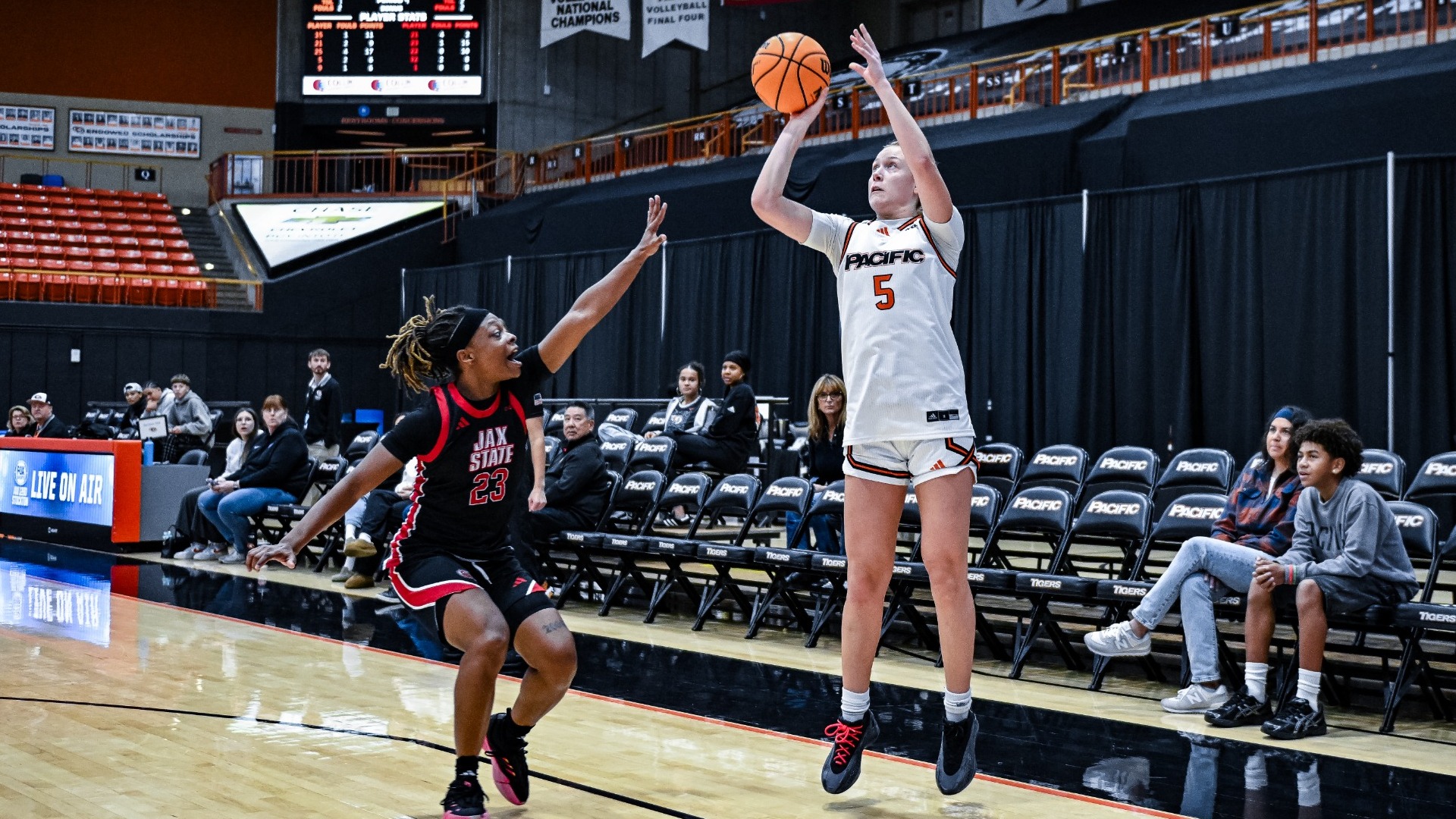 This Week in Pacific Athletics Dec. 1, 2025