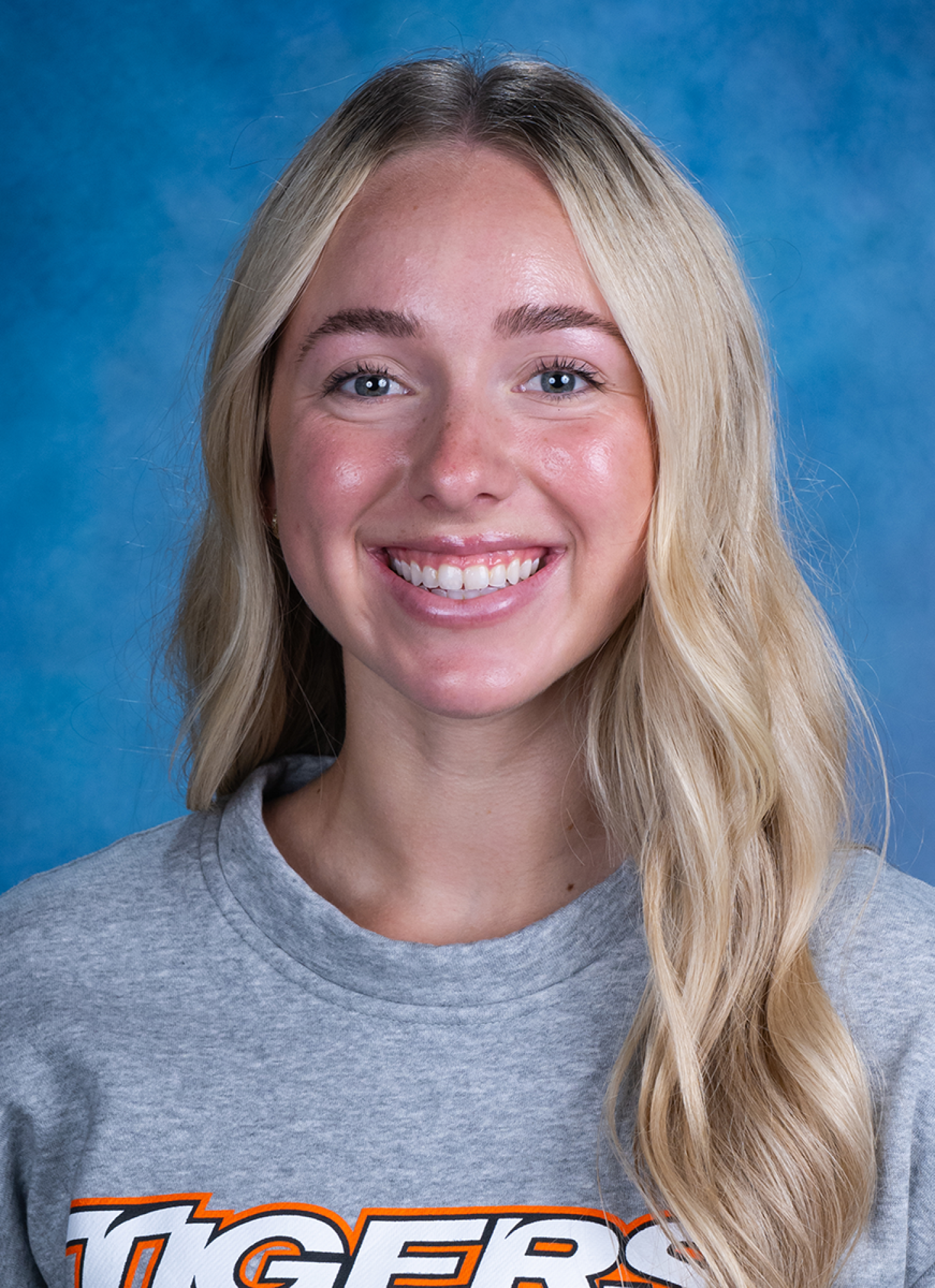 Jenna Heller Headshot 2025