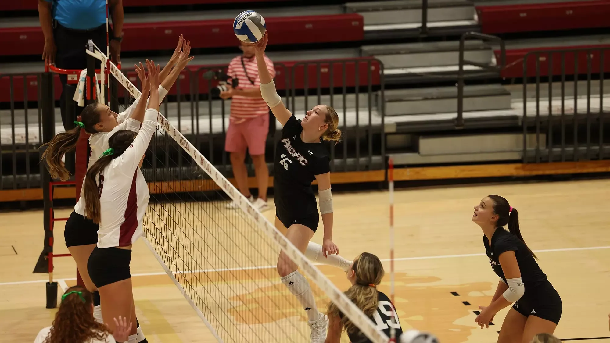 VB Hanna Vorhies attack at Santa Clara 2026