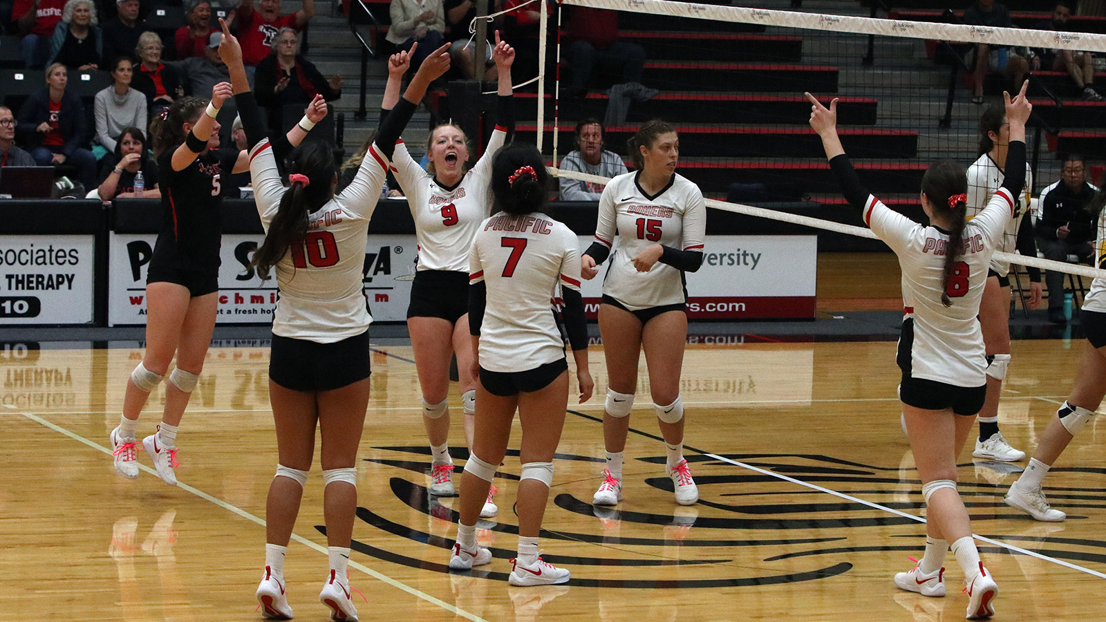 AllAround Team Effort Leads Pacific Volleyball to Win Over Pacific