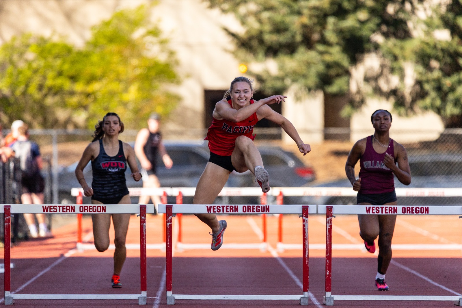Ally Hammond 400m Hurdles