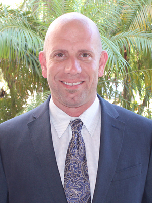 WBB-1718-Palacio-Carlos