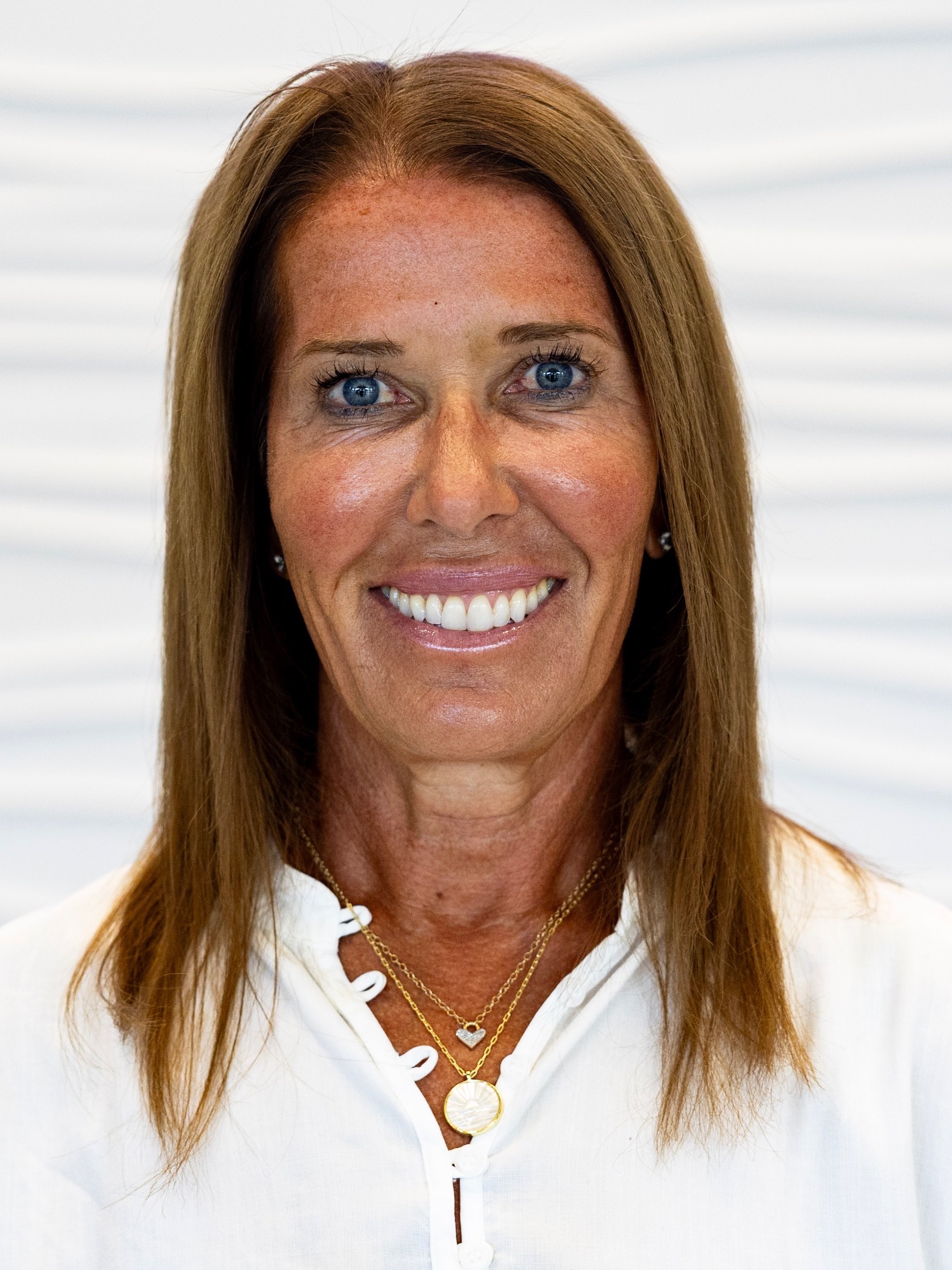 Laurie Podmilsak Headshot 2025