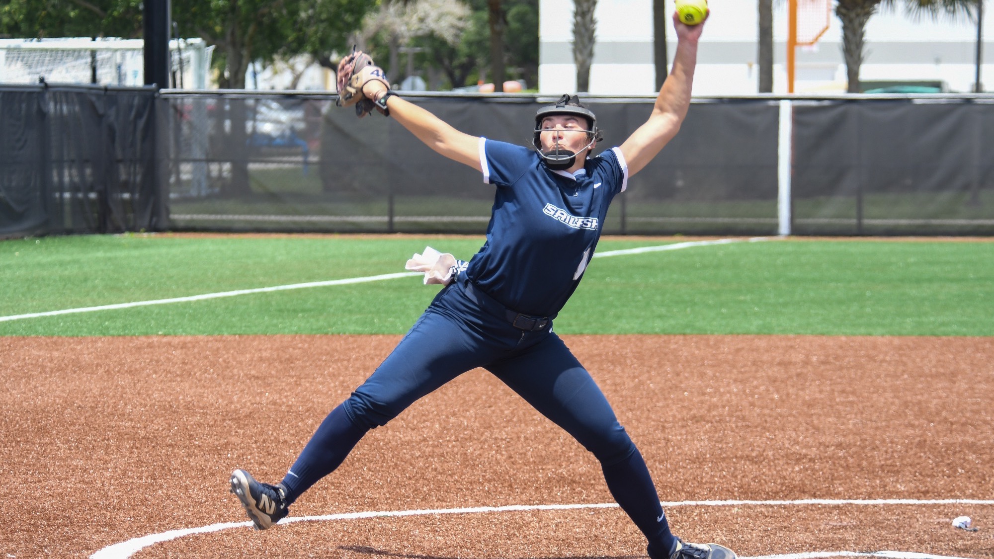 Rylee Little Pitching vs Lynn