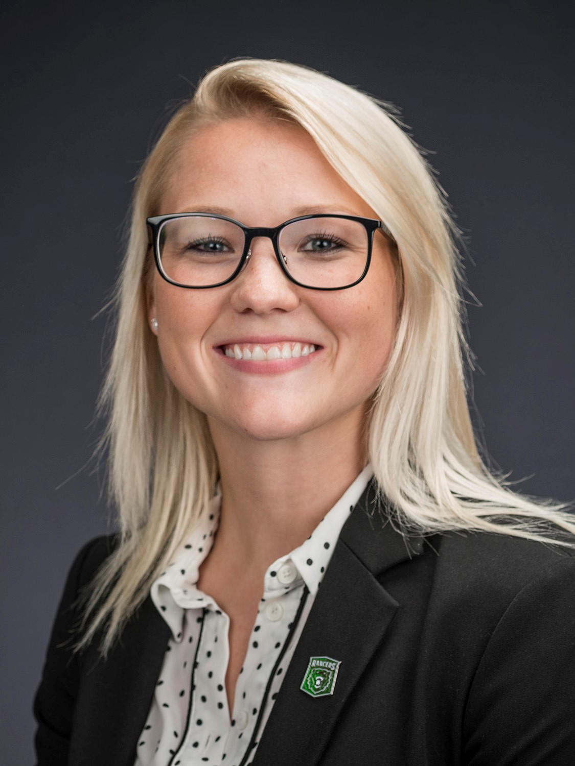 Carly Fehler Headshot