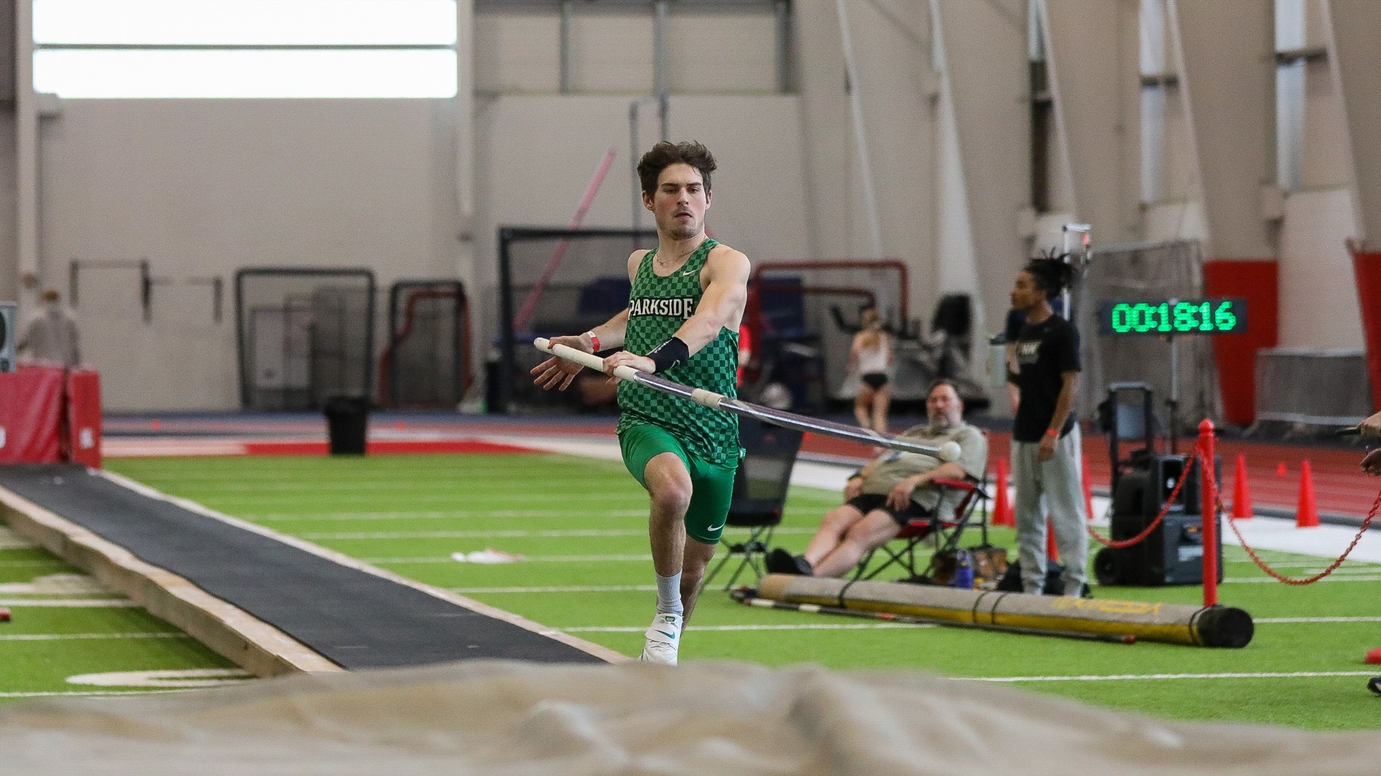 Ryan Peel Polevaulting