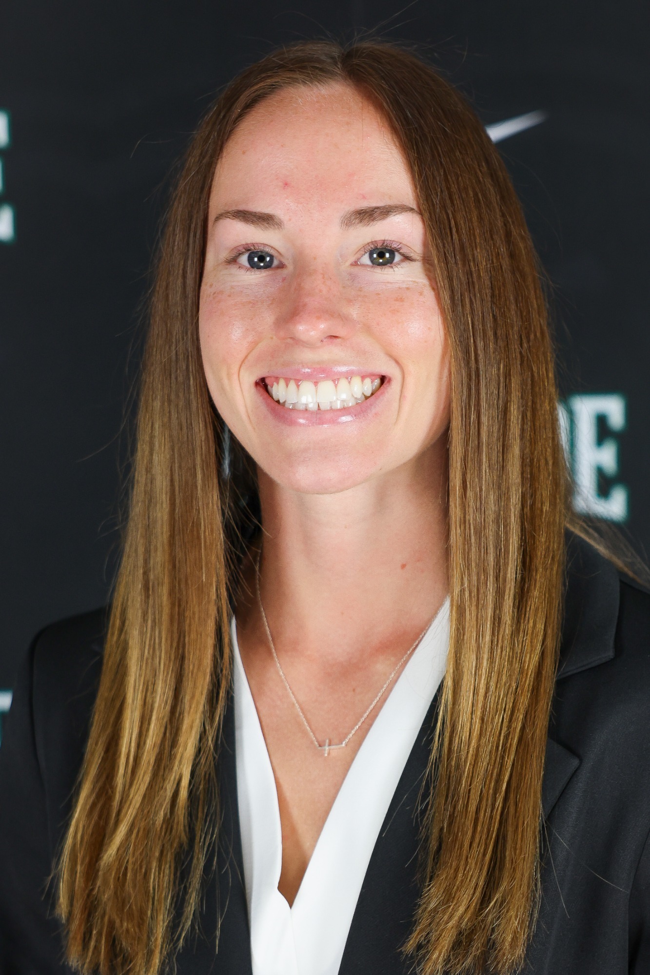 Caydee Kirkham Headshot