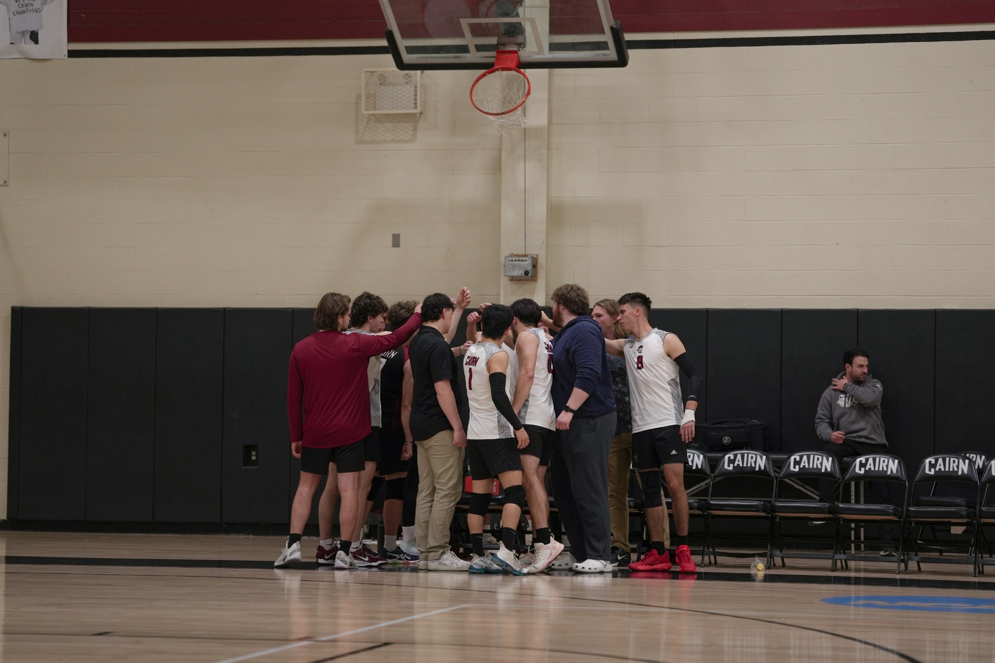 Highlanders huddle-up