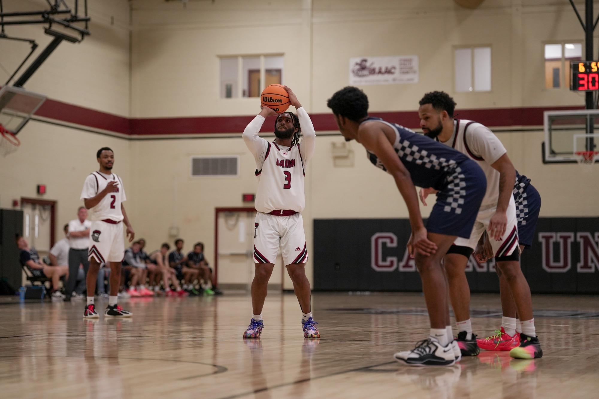 Jaylon Simpson shoots a FT