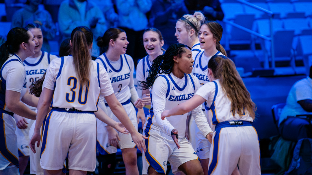 Lady Eagles Win Their Fifth Straight Pensacola Christian College