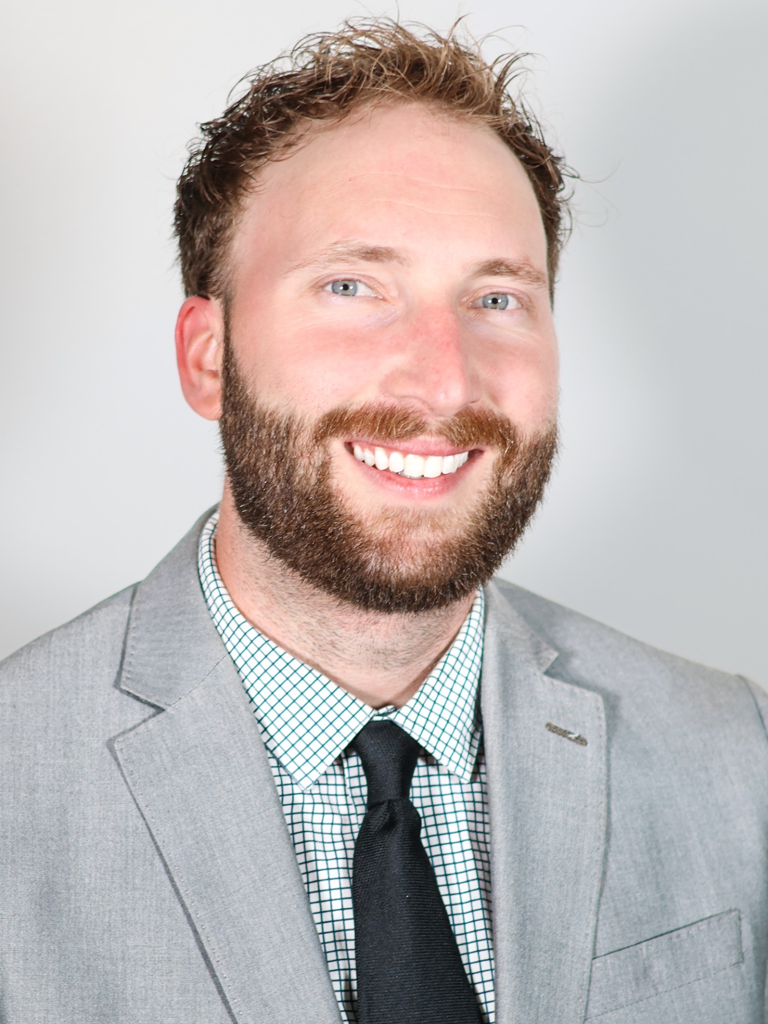 Josiah Petersen Headshot