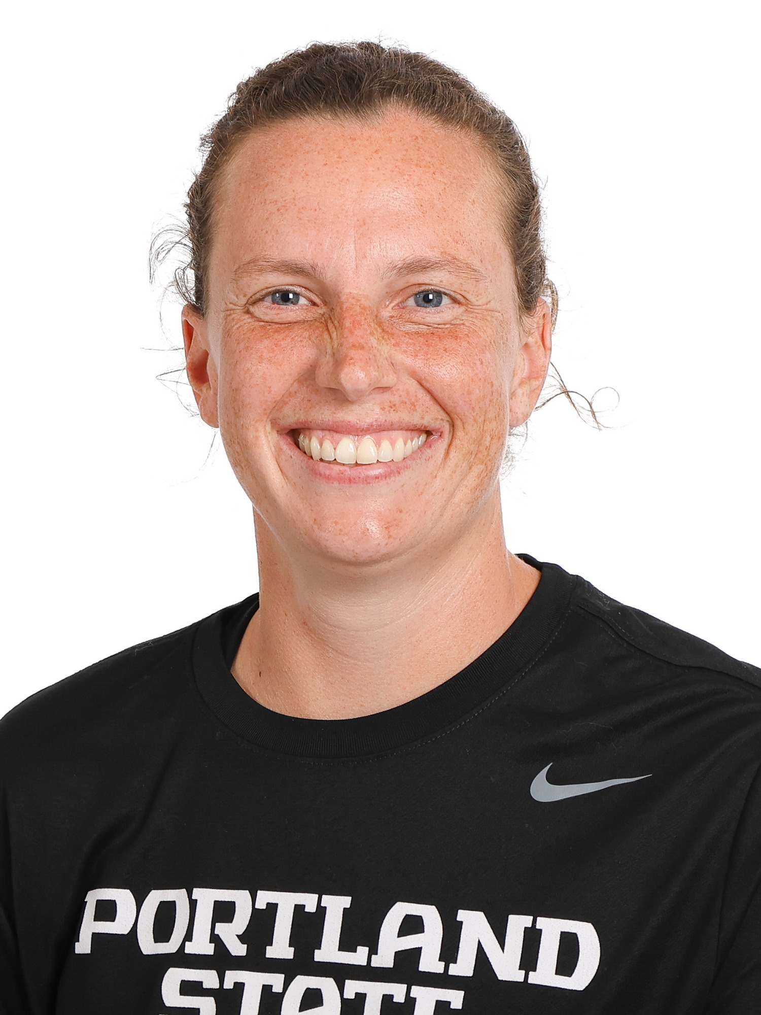 Lauren Prott Headshot