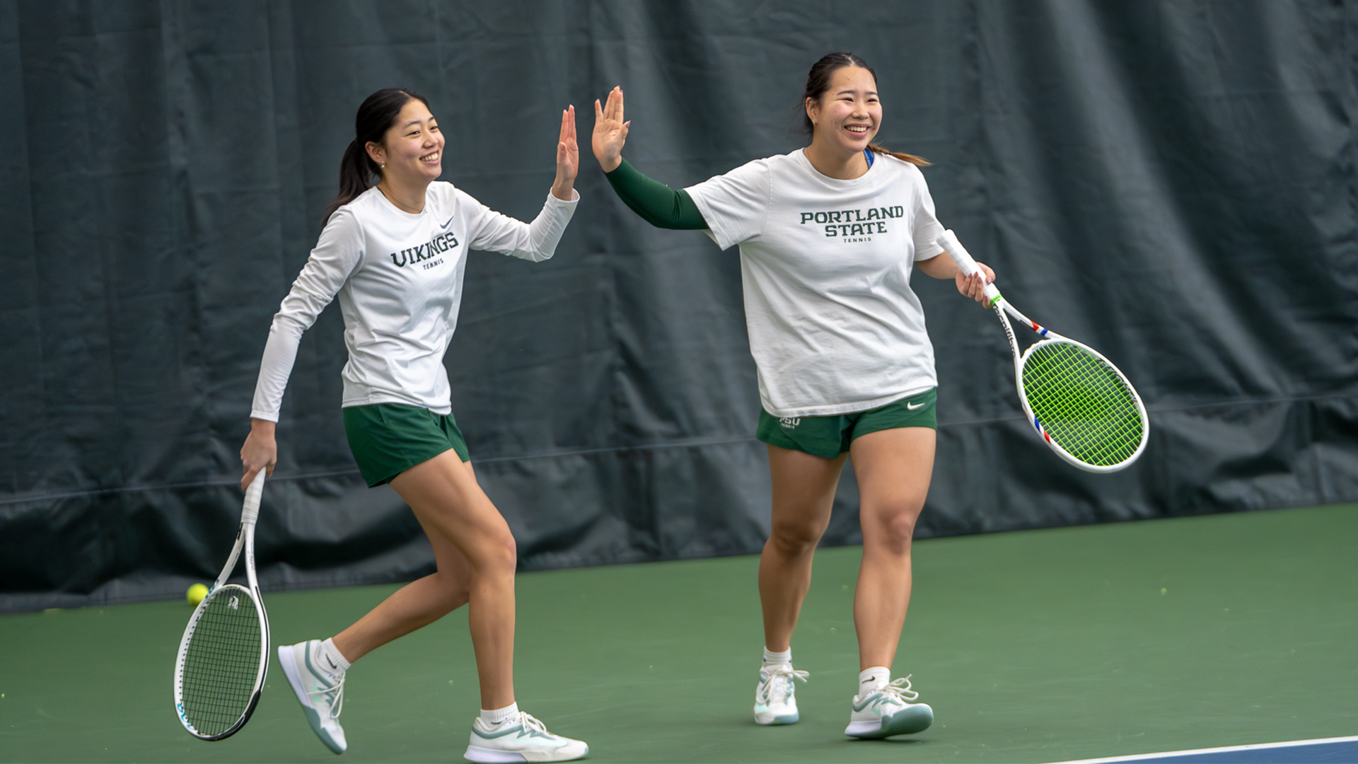 Kasumi Hirayama and Nene Uemura 