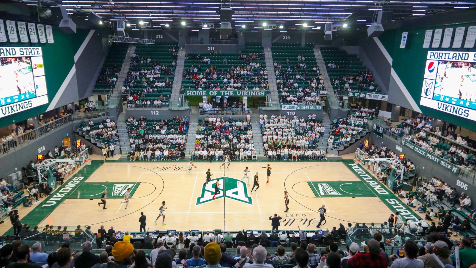 Viking Pavilion wide angle shot in a game against Idaho