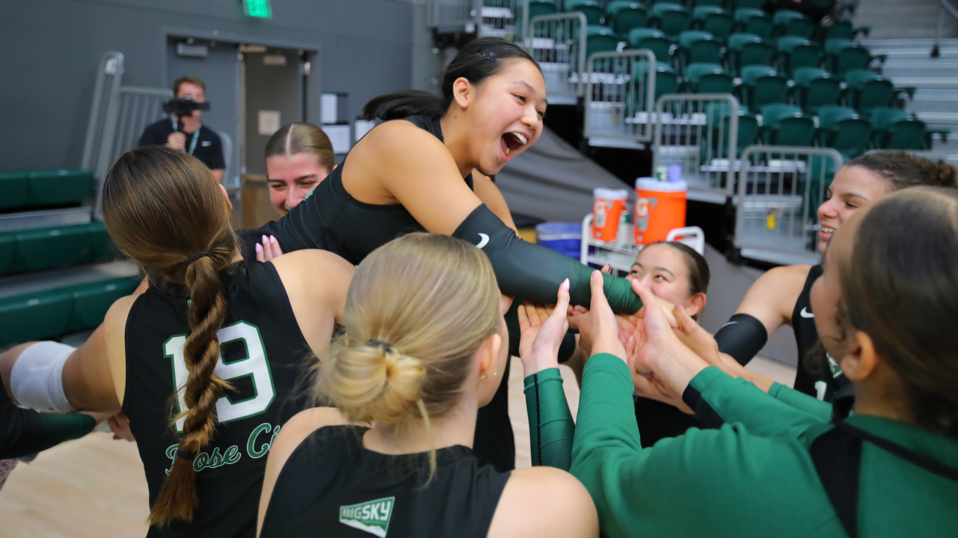 Portland State women's volleyball celebrates