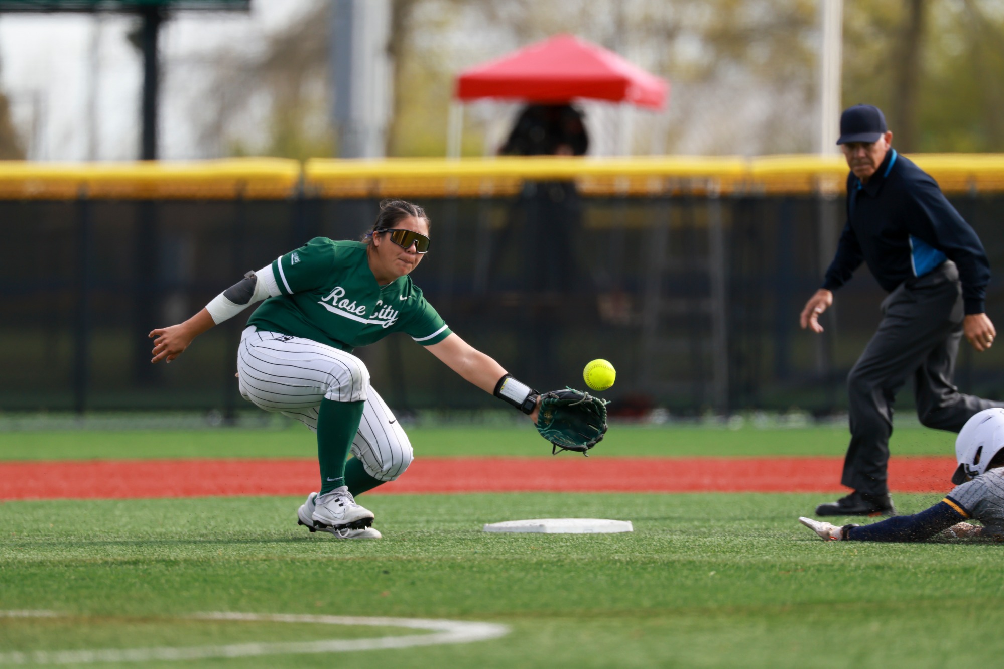 Mia MartinezPortland State Softball vs Northern Colorado : 04/17/2026