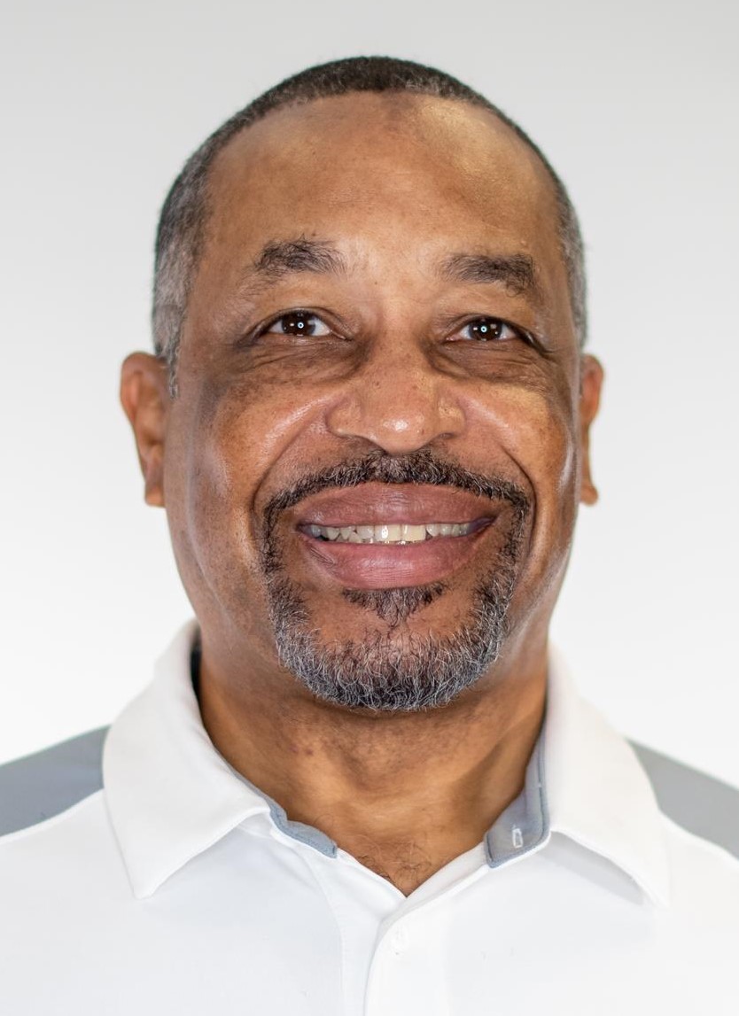 Wyndell Holmes Headshot