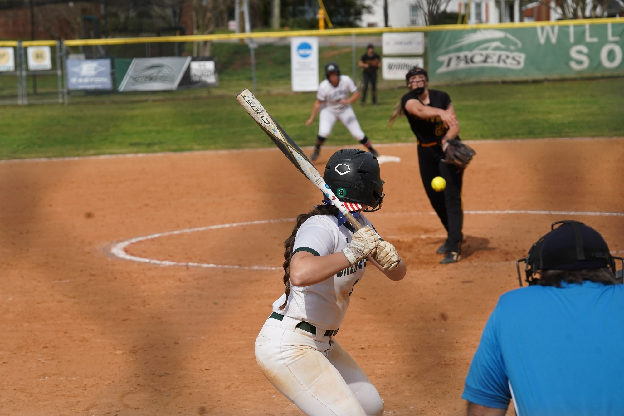Softball Advances To Day 3 Of Tournament With Split Between Pfeiffer