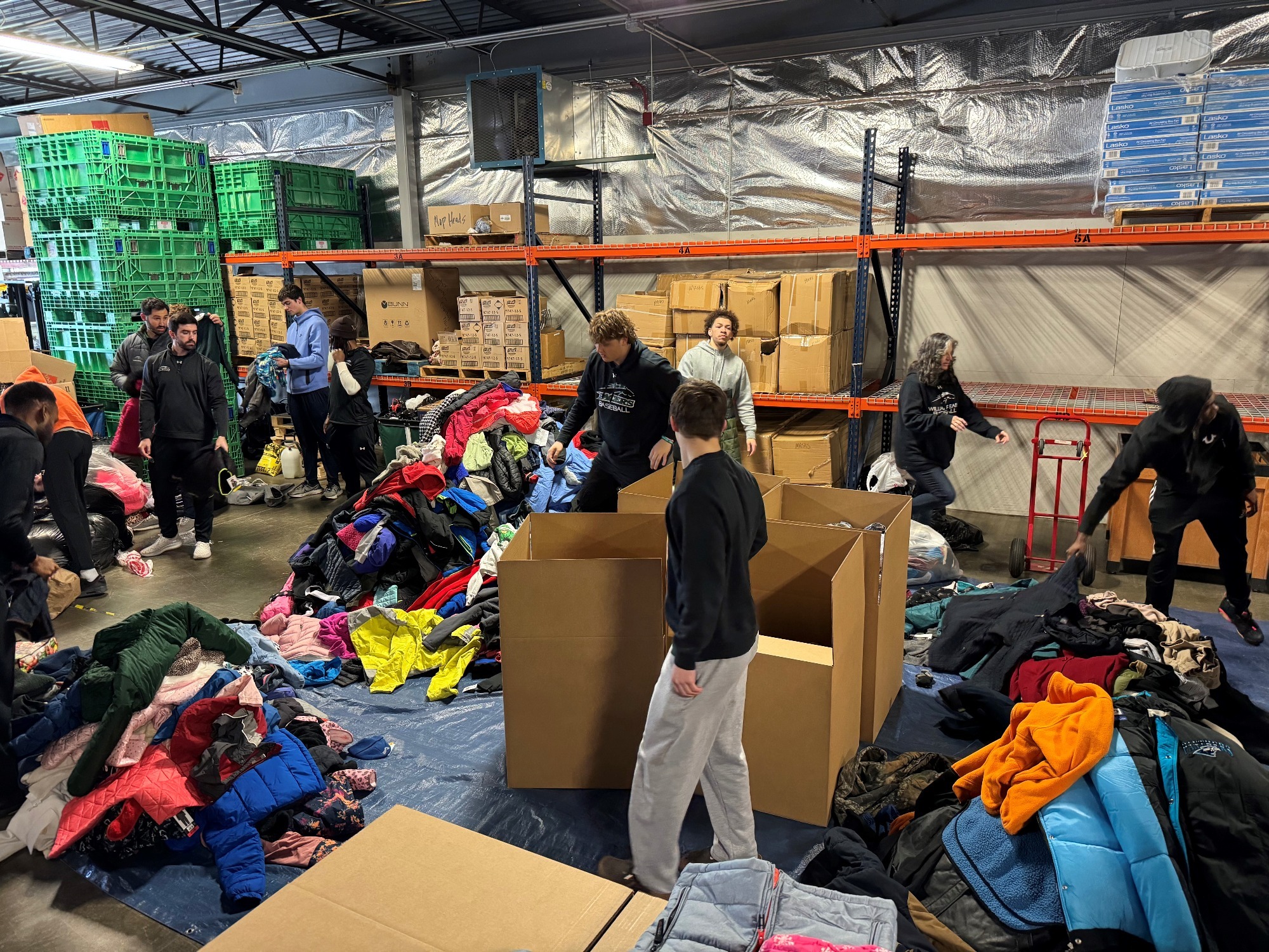 Baseball, Men's Basketball Teams Help Make WRAL's Coat for the Children