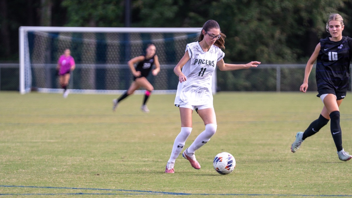 mia rumachik action shot