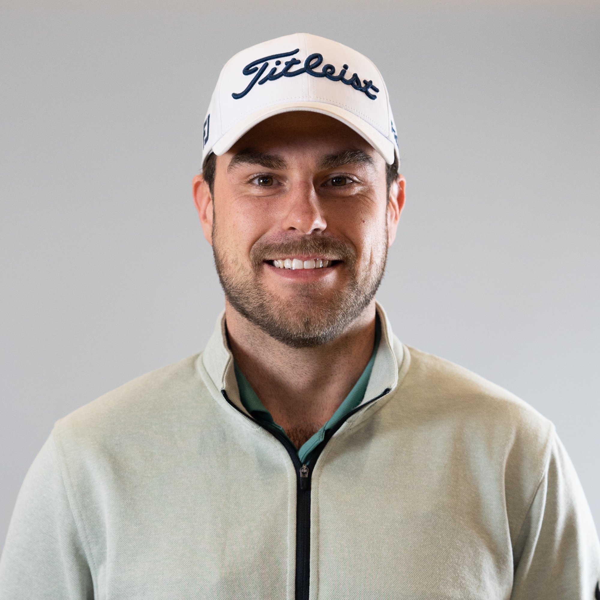 Alex Kulka Headshot 1/2025