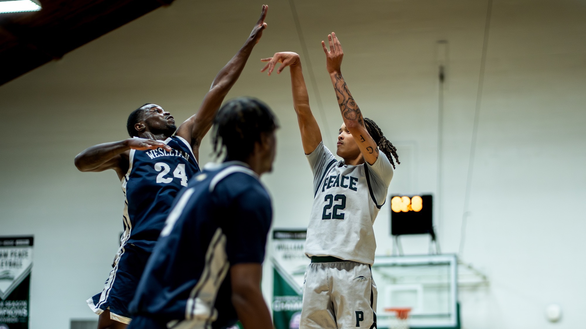 Elijah Cathcart Action Shot 2526