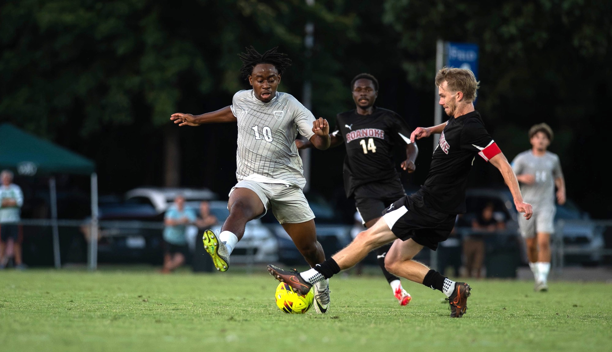 Tambe Mboumien action shot 2026