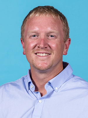 Coach_Fenwick_1819