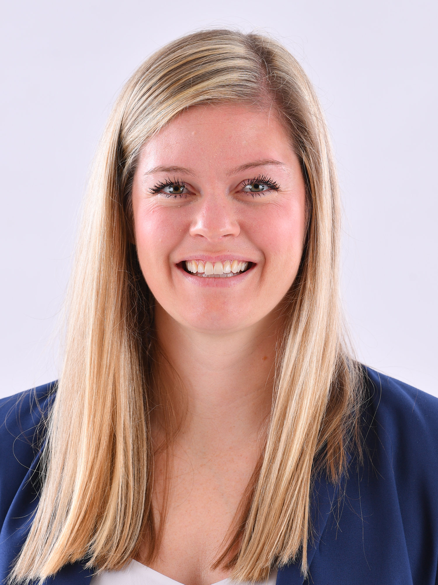 McCollum Headshot 19