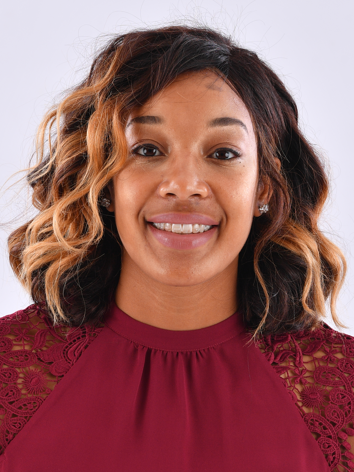 Robinson Headshot 19