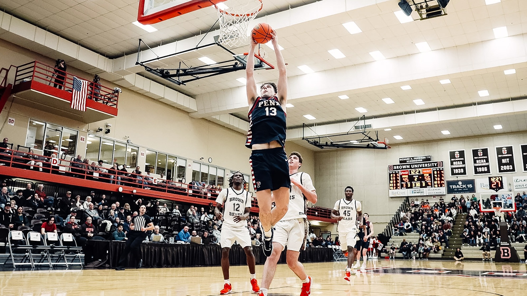 Dalton Scantlebury dunk at Brown 3-6-2026