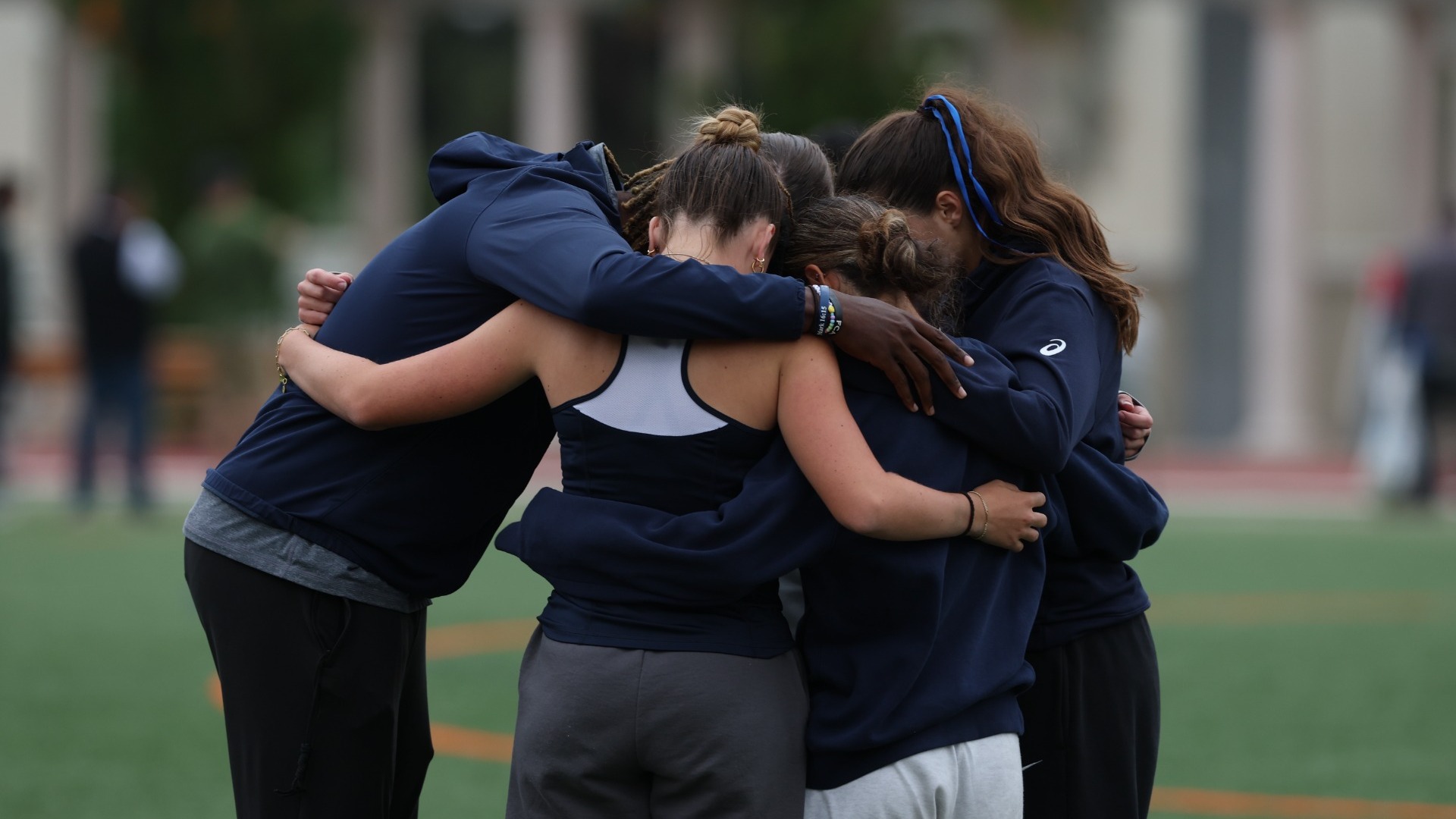 Track huddle at Oxy