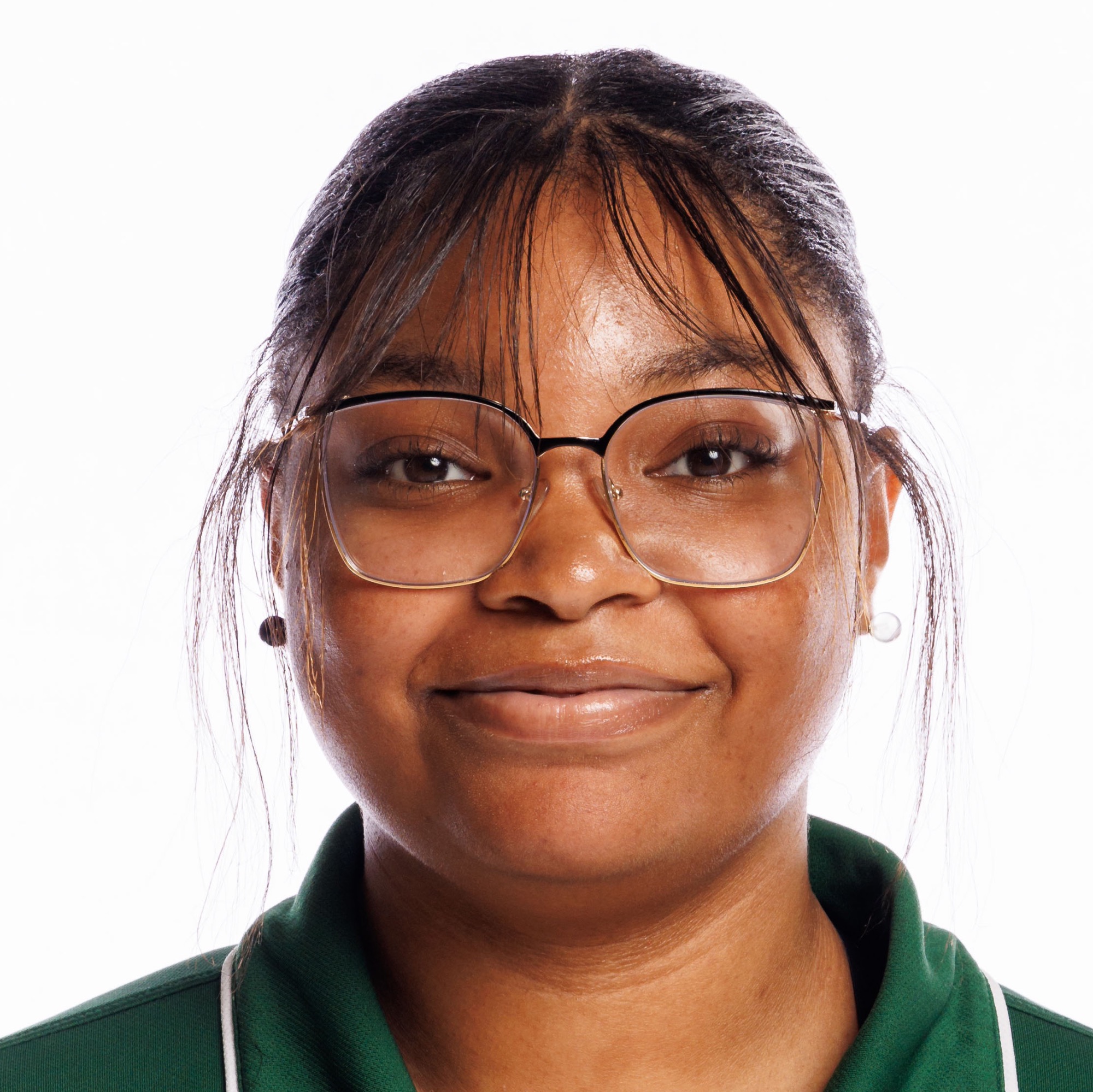 Maria Davis Headshot