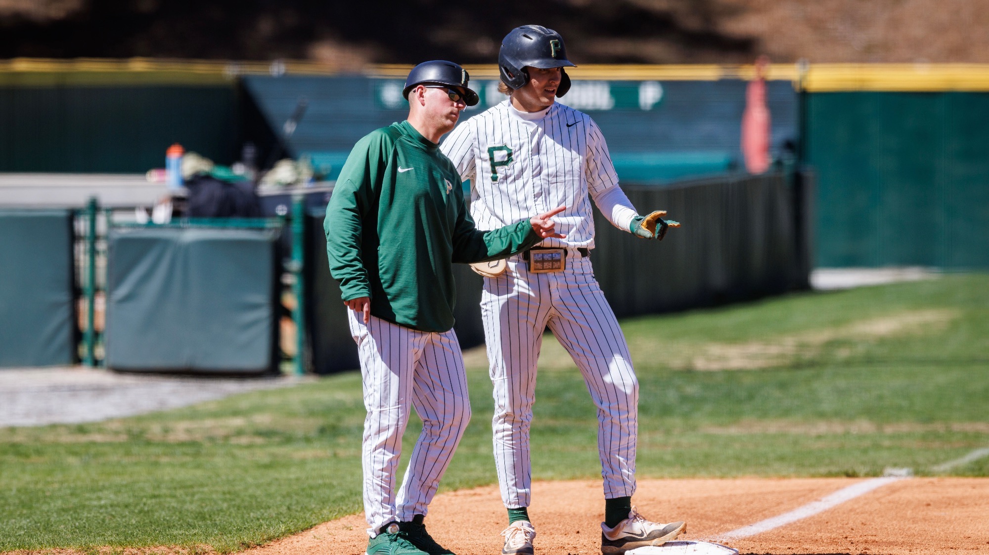 Late Rally Lifts Lions to 87 Win at Maryville in Regular Season Finale