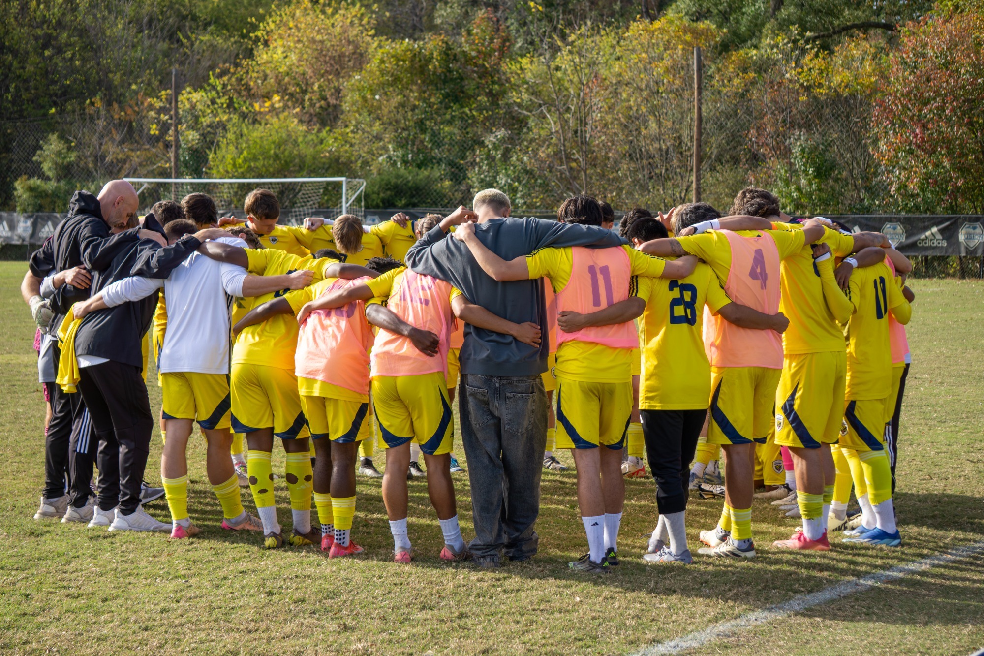 MSO Group prayer before game