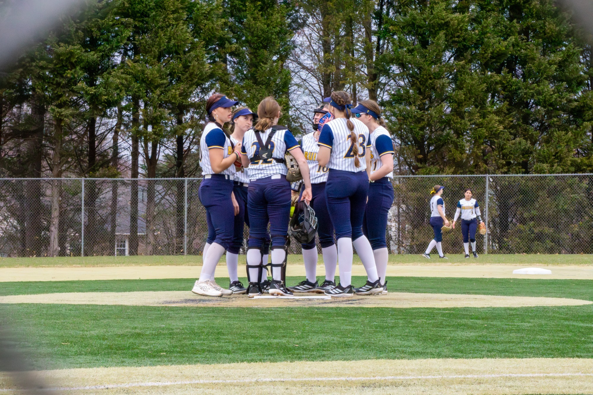 Softball mound meeting