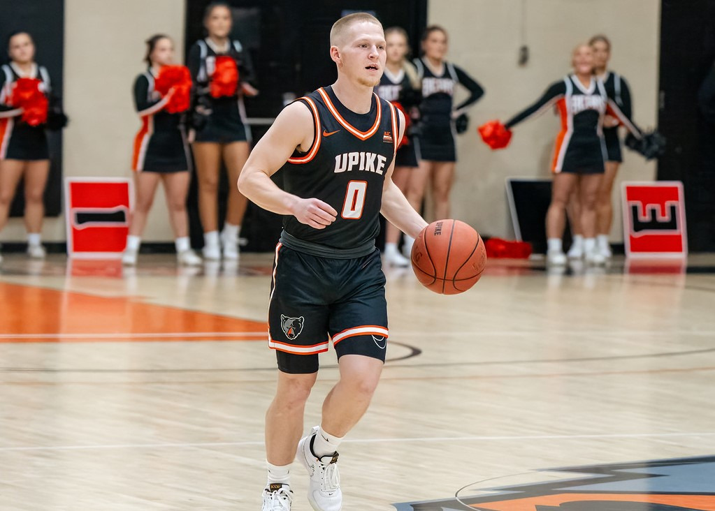 MBB -- Keian Dribble