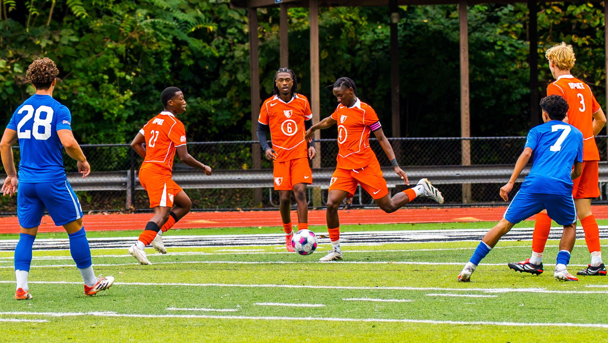 MSoc -- Amo kick