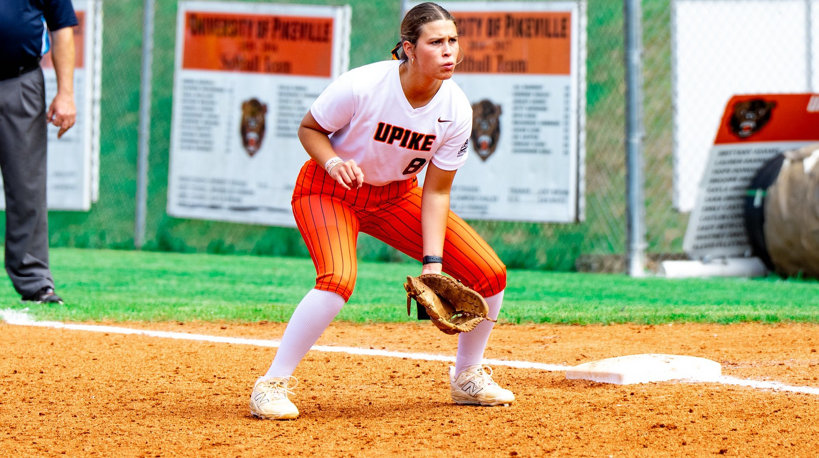 SB -- Claudia -- UCU