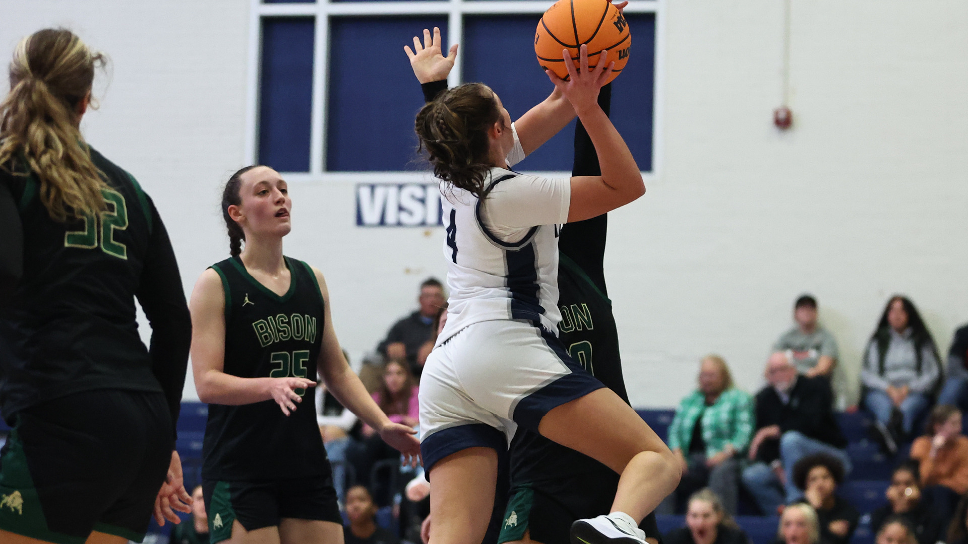 Heller_Bethany_11082025_03