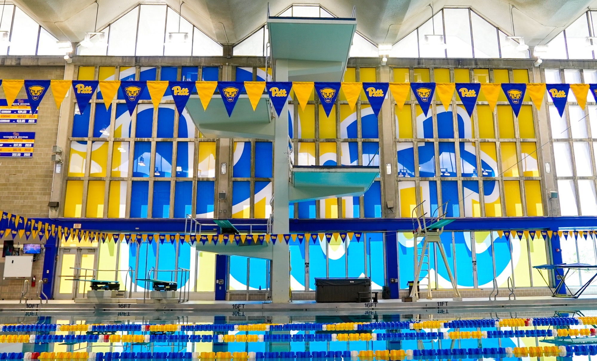 Men's Basketball Premium Seating