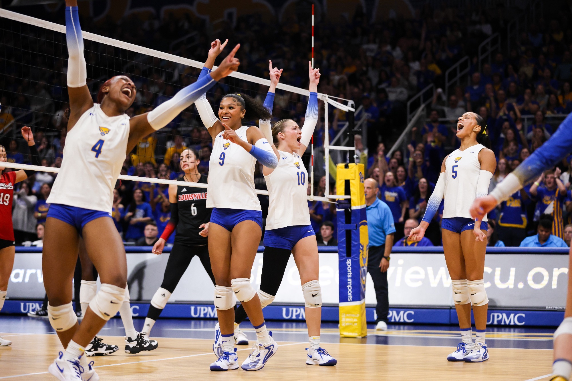 Kamalani Akeo Named an AVCA Thirty Under 30 Honoree Pitt Panthers H2P