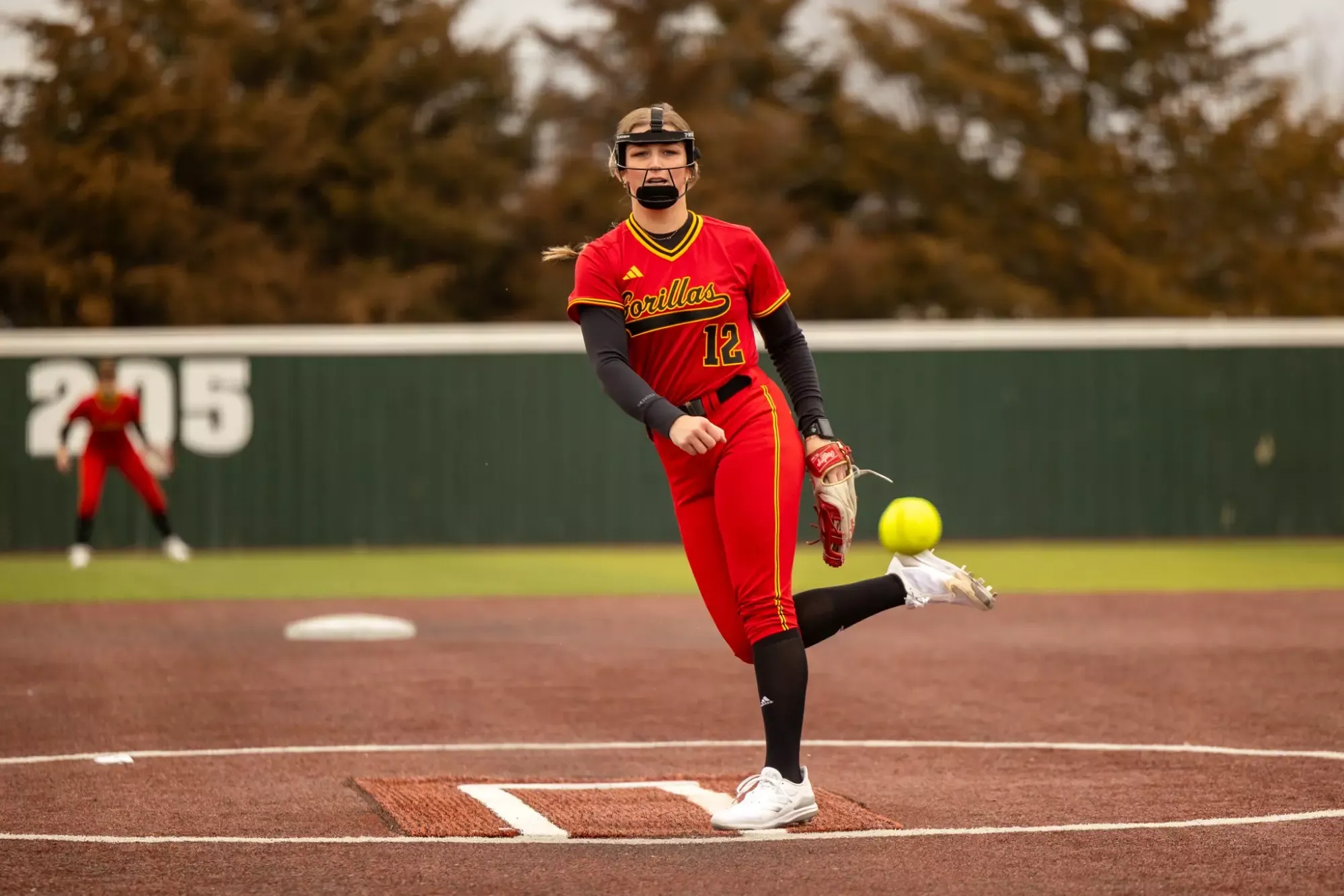 Ava Laurent Pitching