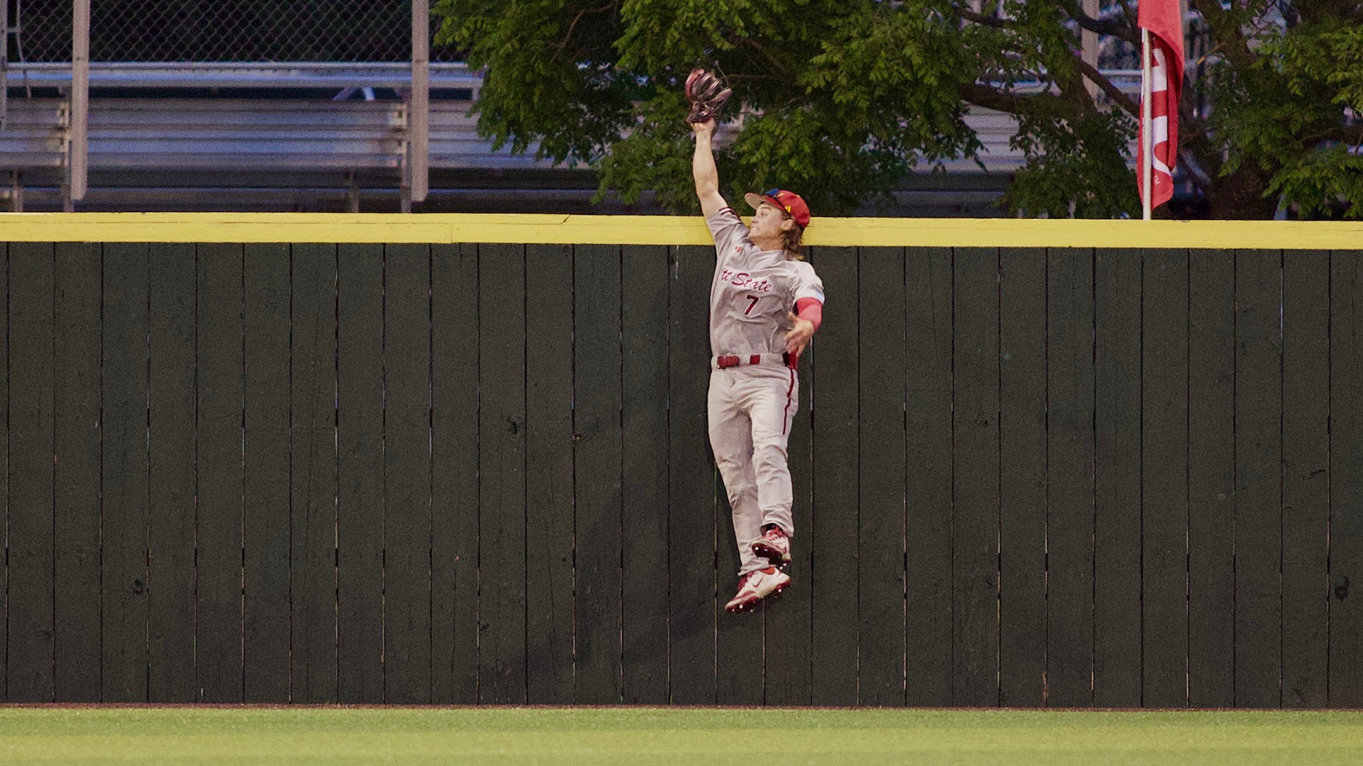 Eric Bacon Home Run Robbery
